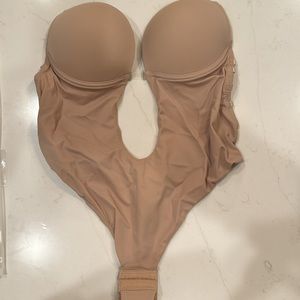 ! NEW ! InviShaper, strapless, plunging bra